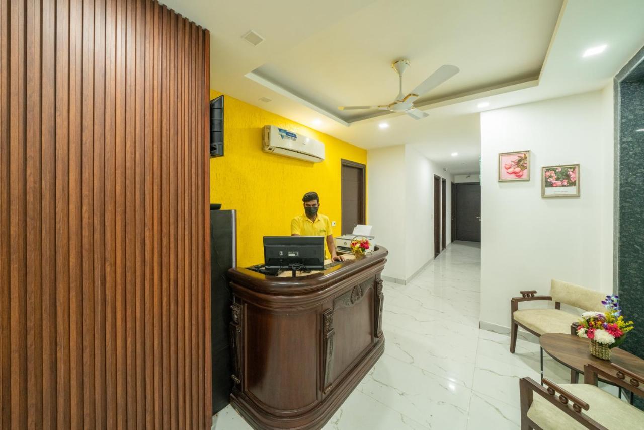 Lime Boutique B&B Gk-1 At Kailash Colony Metro , Greater Kailash Near Eros Hotel Nehru Place New Delhi Bagian luar foto