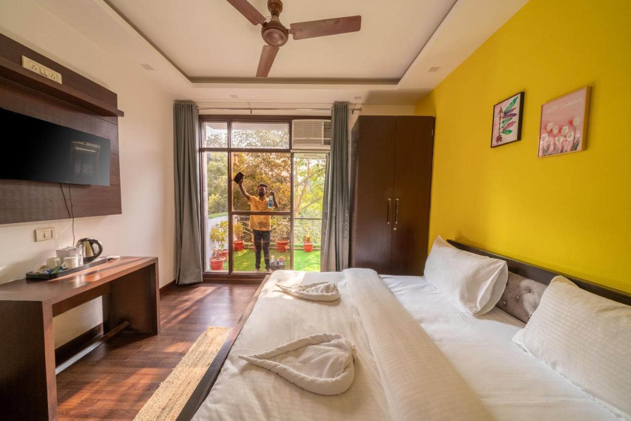 Lime Boutique B&B Gk-1 At Kailash Colony Metro , Greater Kailash Near Eros Hotel Nehru Place New Delhi Bagian luar foto