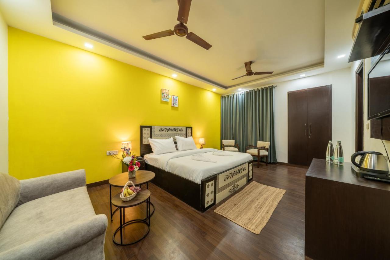 Lime Boutique B&B Gk-1 At Kailash Colony Metro , Greater Kailash Near Eros Hotel Nehru Place New Delhi Bagian luar foto